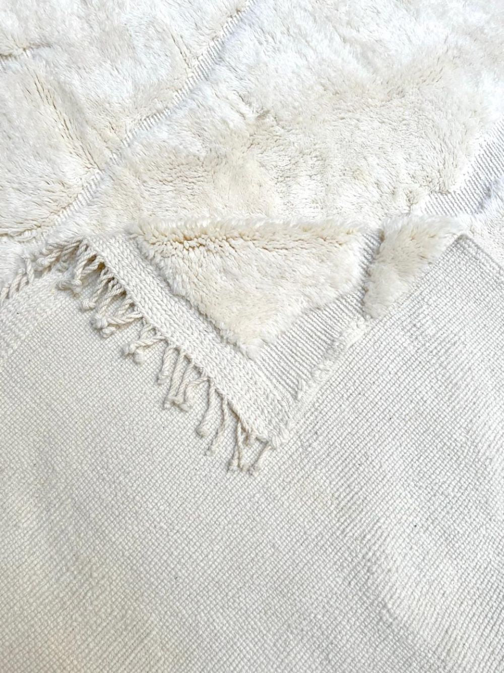 Moroccan Mrirt Rug Polar Bear 350x260cm