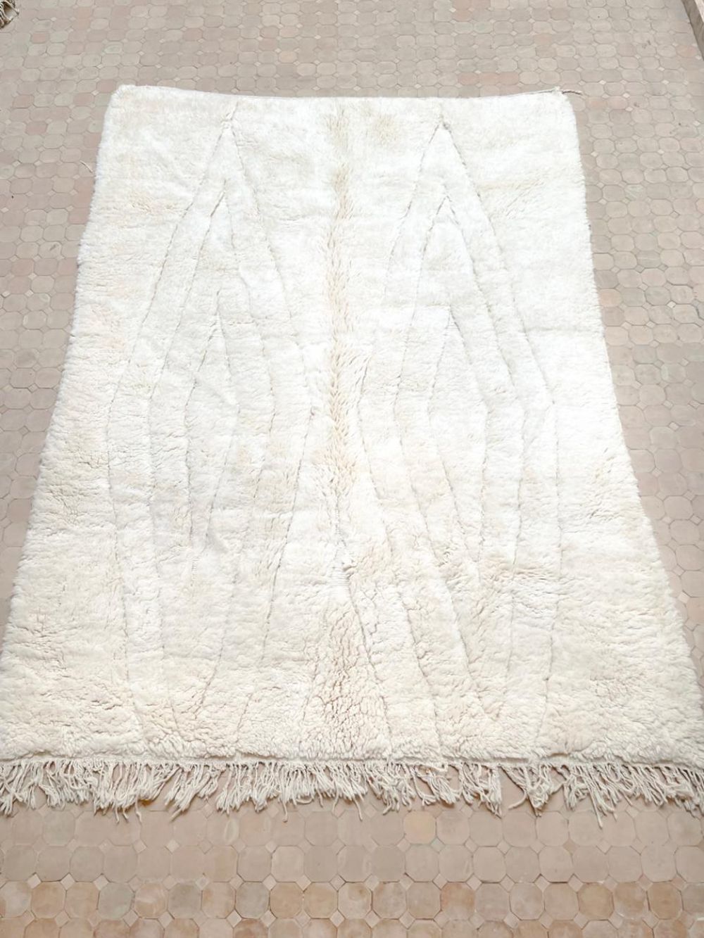 Moroccan Kenifra Rug 315x215cm