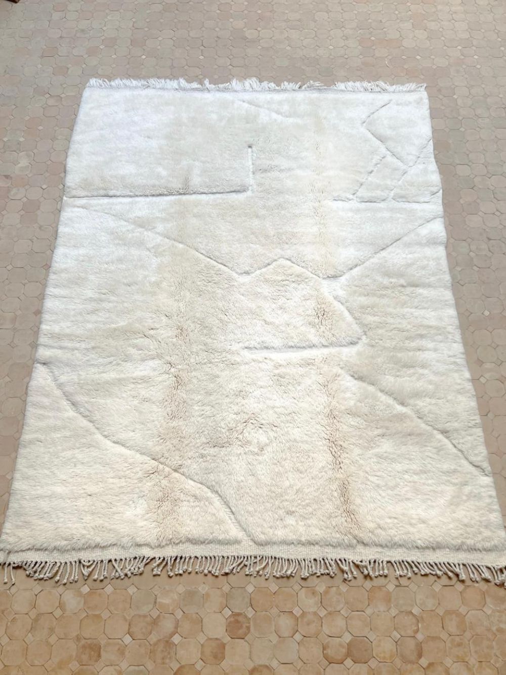 Moroccan Mrirt Rug Polar Bear 295x215cm