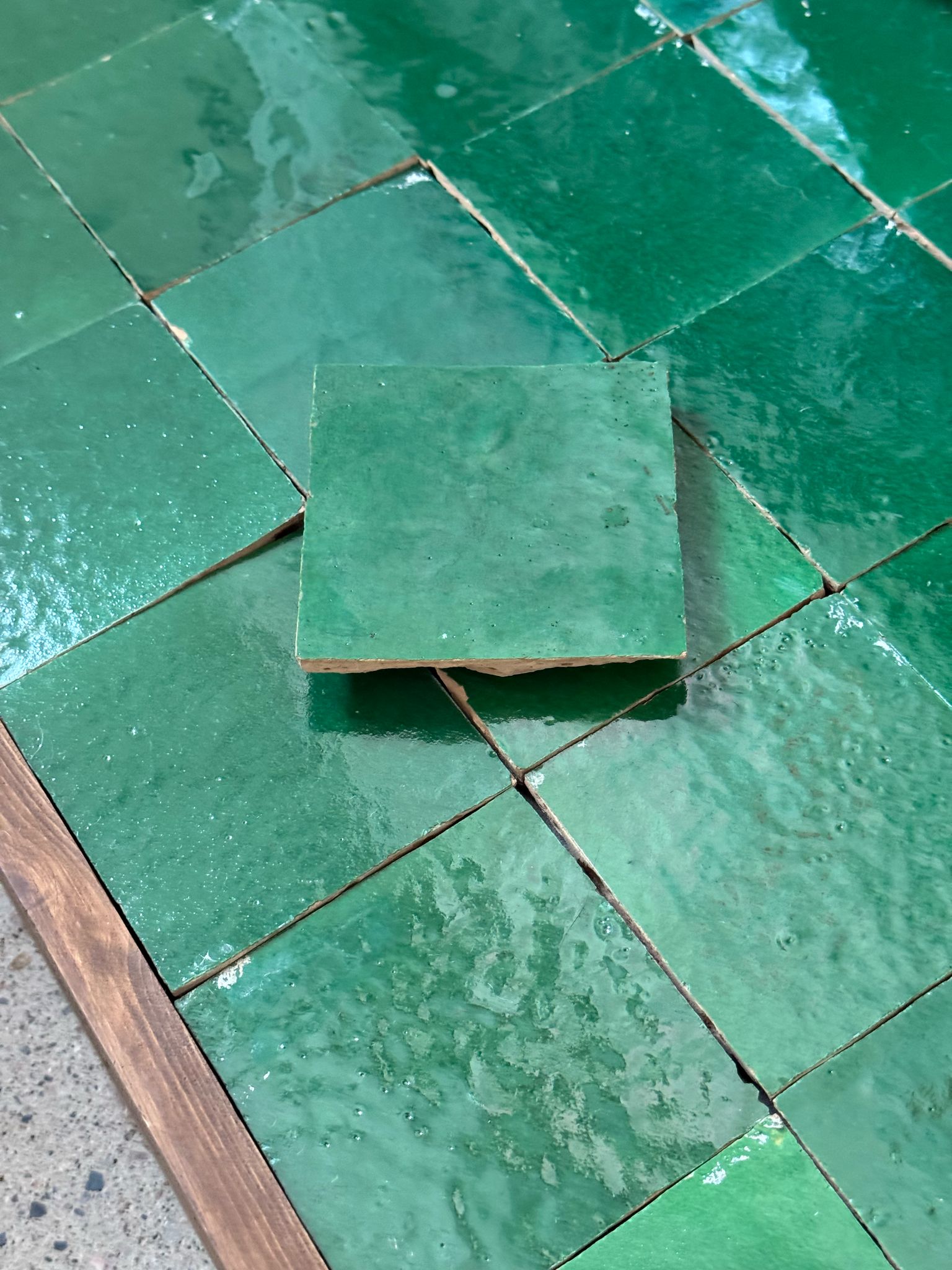 Moroccan Zellige Tiles: Emerald / m²