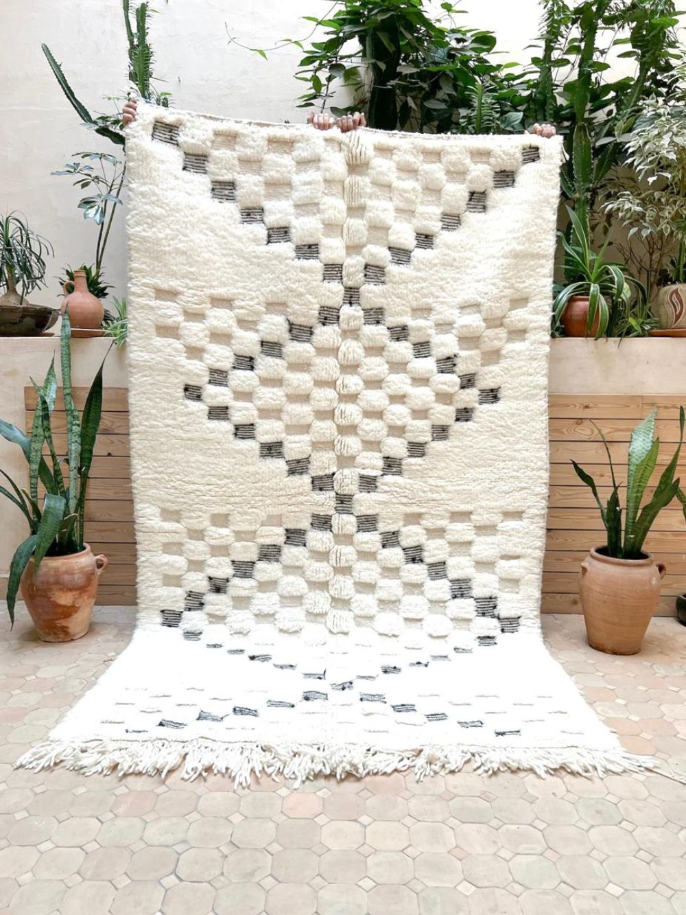 Moroccan Black & White Rug 250x150cm