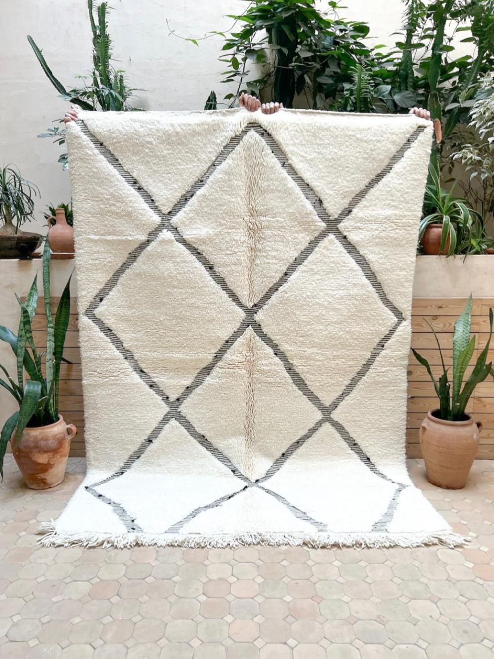 Moroccan Diamond Rug 230x165cm