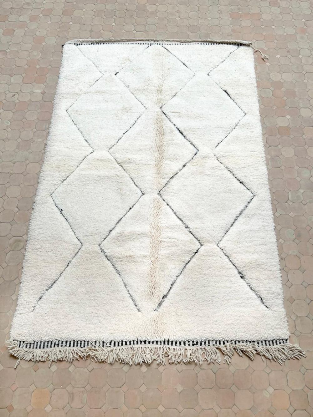 Moroccan Diamond Rug 265x160cm