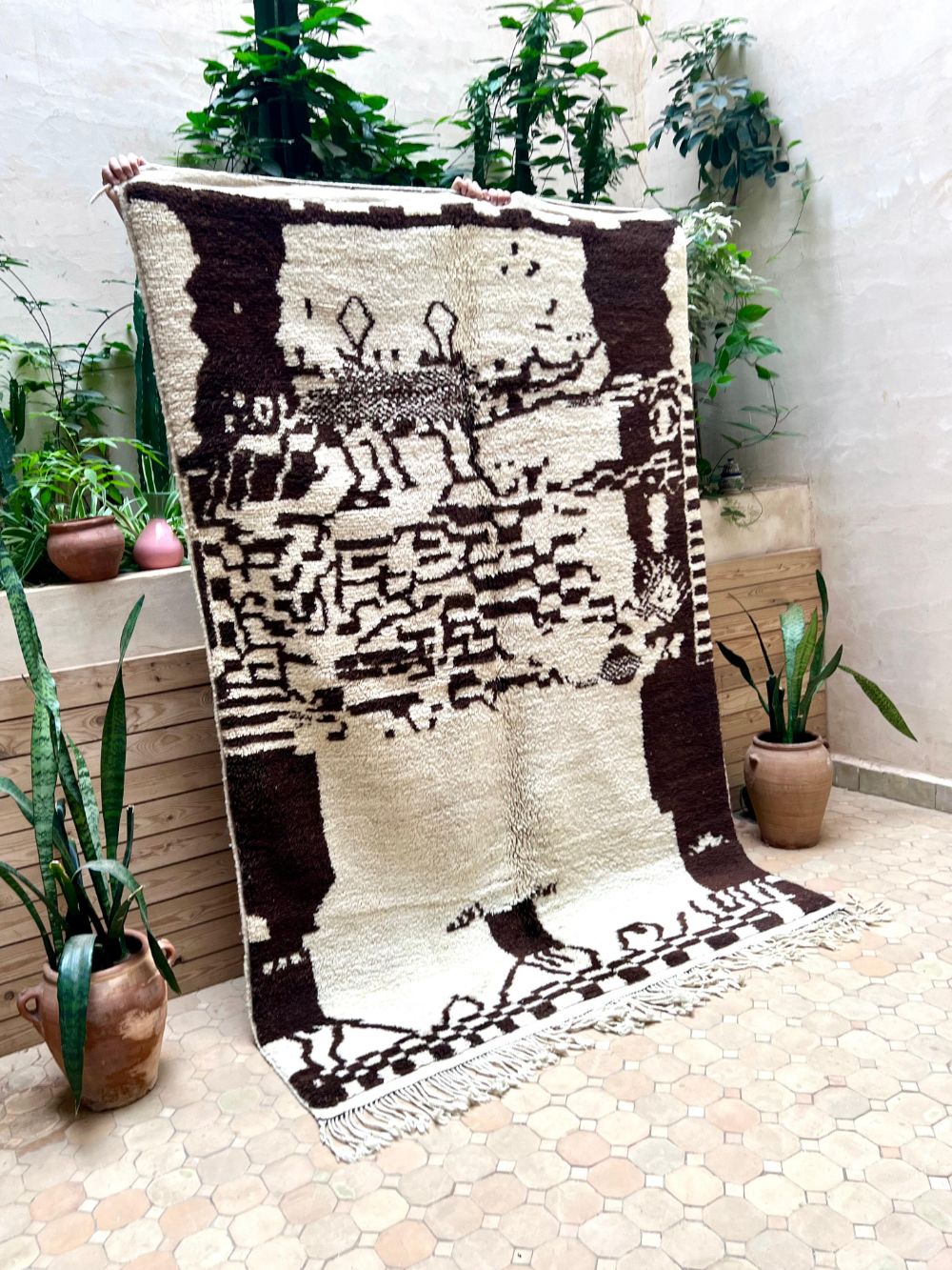 Moroccan Vintage Azilal Rug 240x160cm