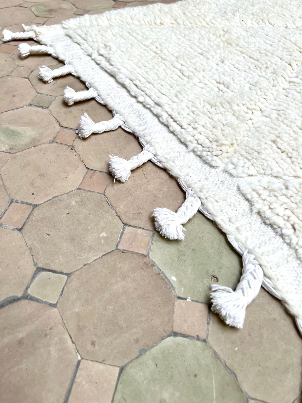 Moroccan All White Rug 145x100cm