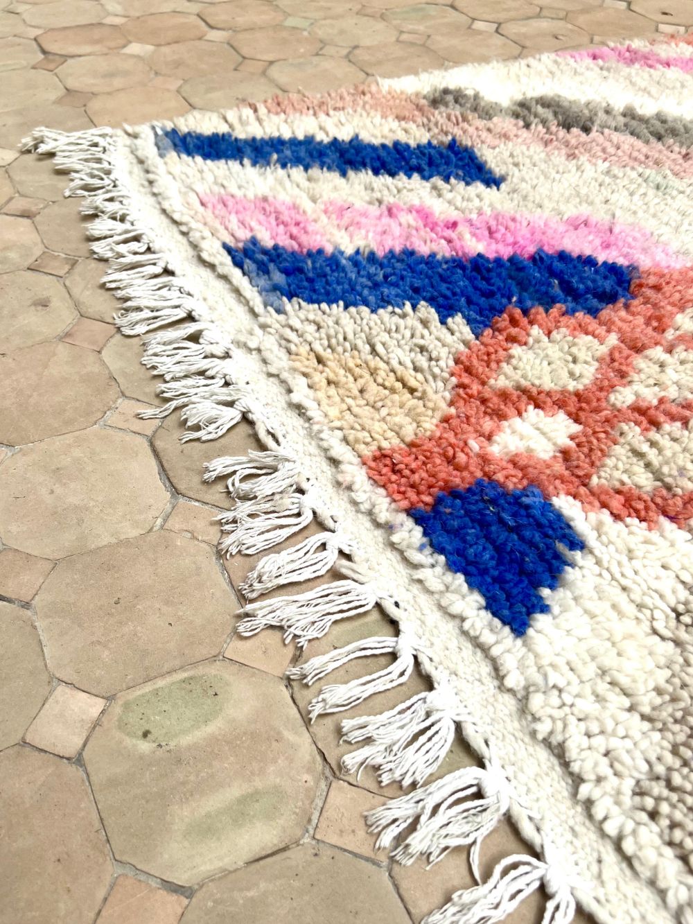 Marokkolainen Boujaad matto 145x100cm