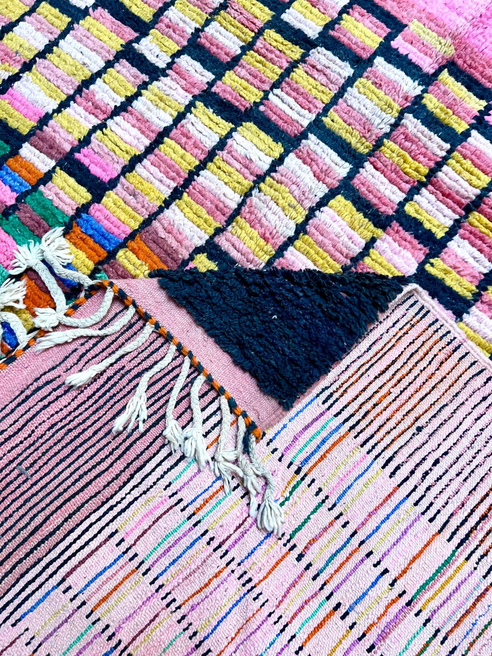 Marokkolainen Boujaad matto 360x265cm