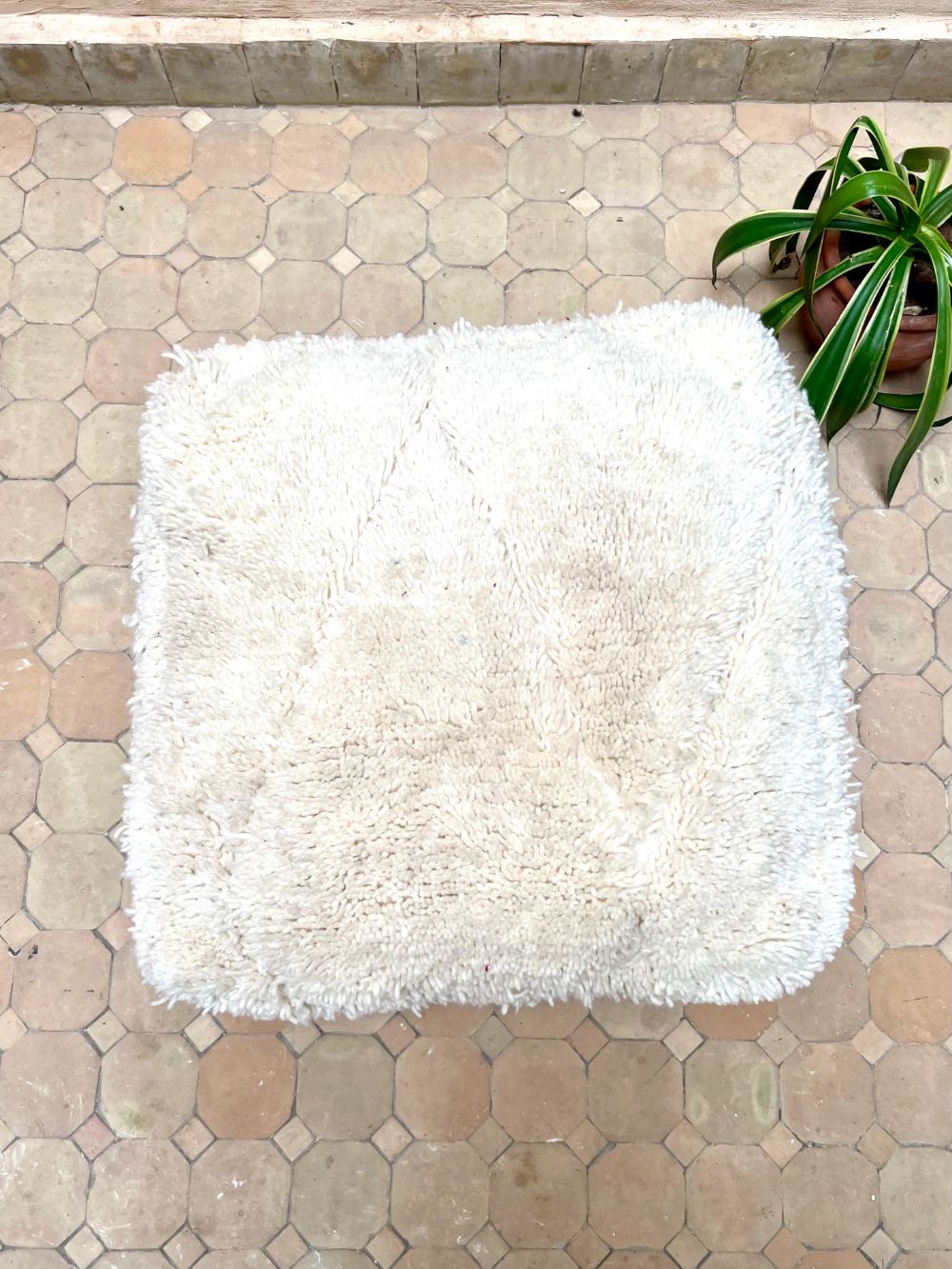 Moroccan All white Pouf