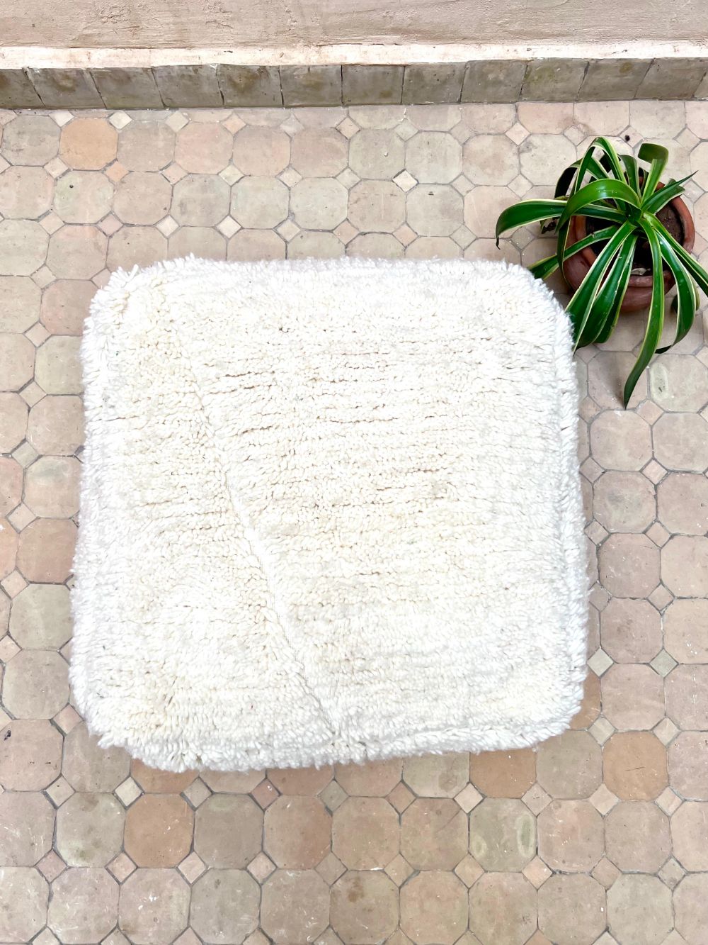 Moroccan All white Pouf