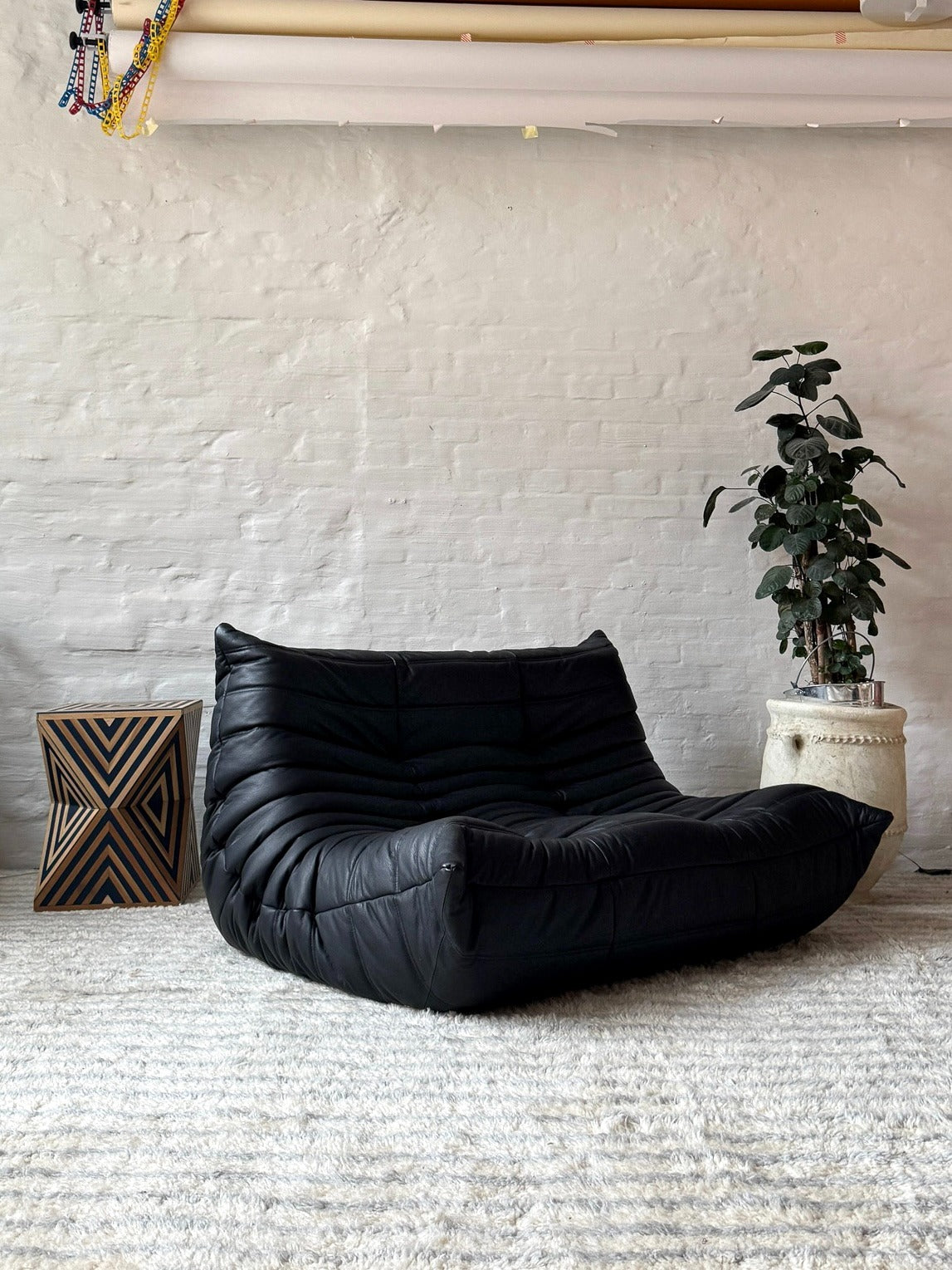 Togo Sofa by Michel Ducaroy, Black Leather 2-Seater
