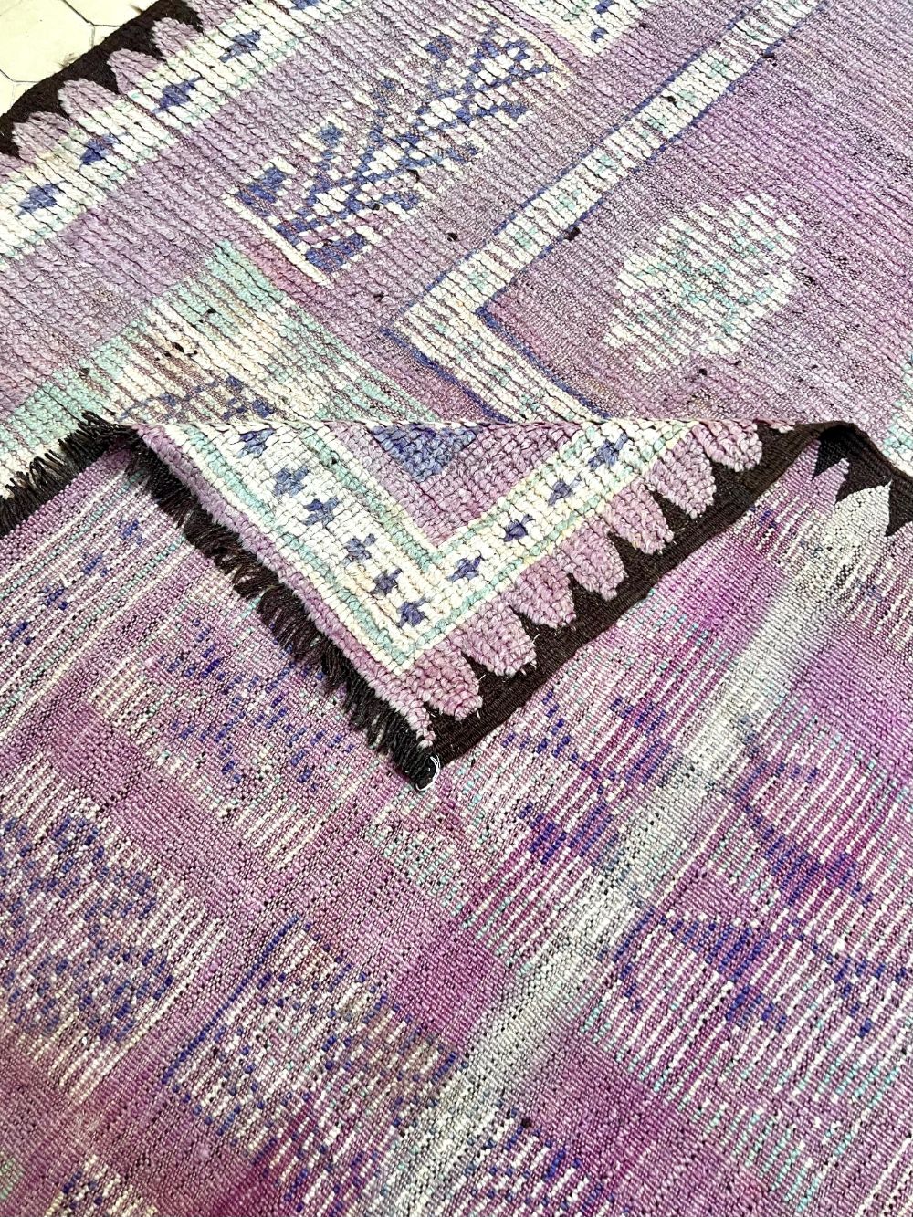 Moroccan Vintage Boujaad Rug 350x175cm