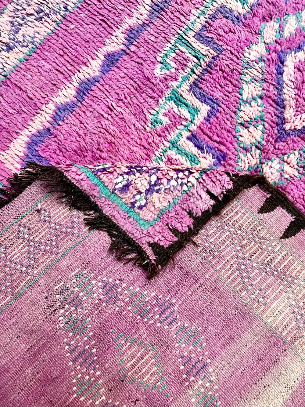 Moroccan Vintage Boujaad Rug 330x170cm