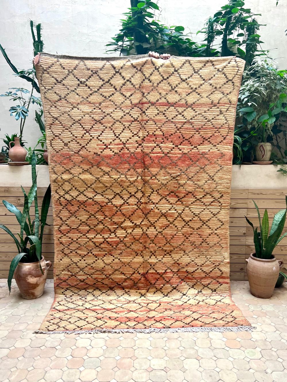 Moroccan Vintage Boujaad Rug 305x150cm