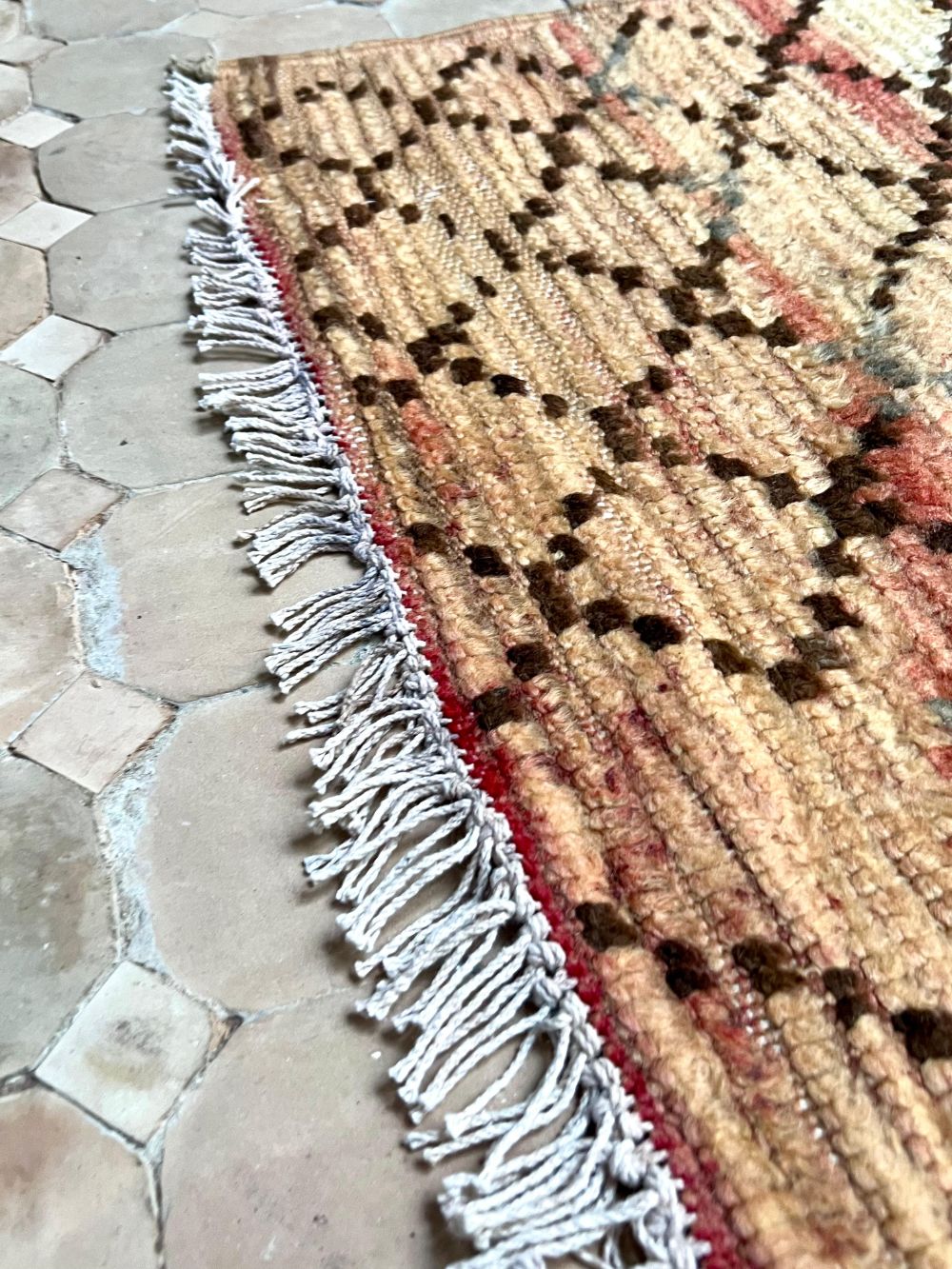 Moroccan Vintage Boujaad Rug 305x150cm