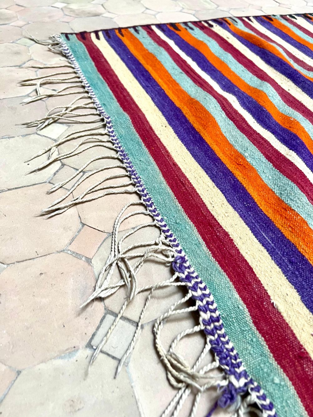 Marokkolainen nukaton matto 190x110cm