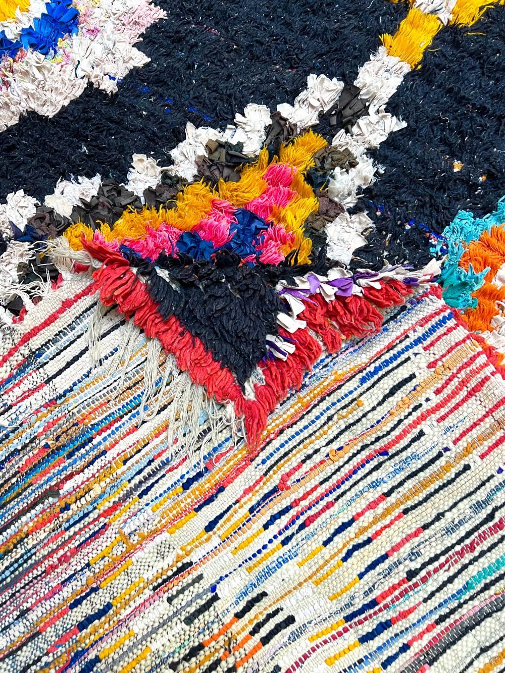 Moroccan Vintage Boucherouite Rug 220x150cm