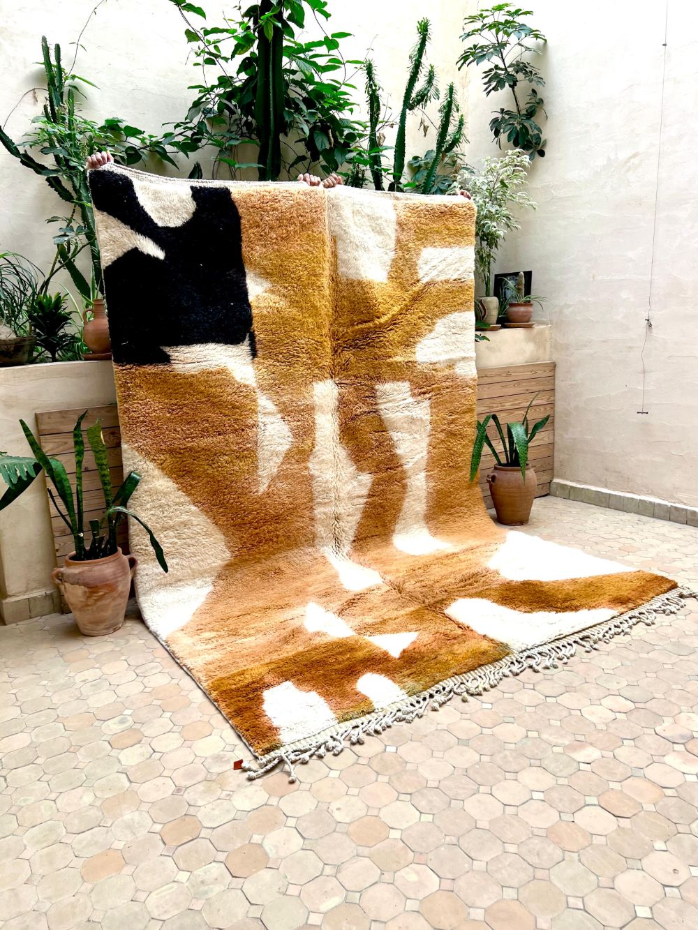 Reserved Aleksi : Moroccan Mrirt Rug 310x205cm