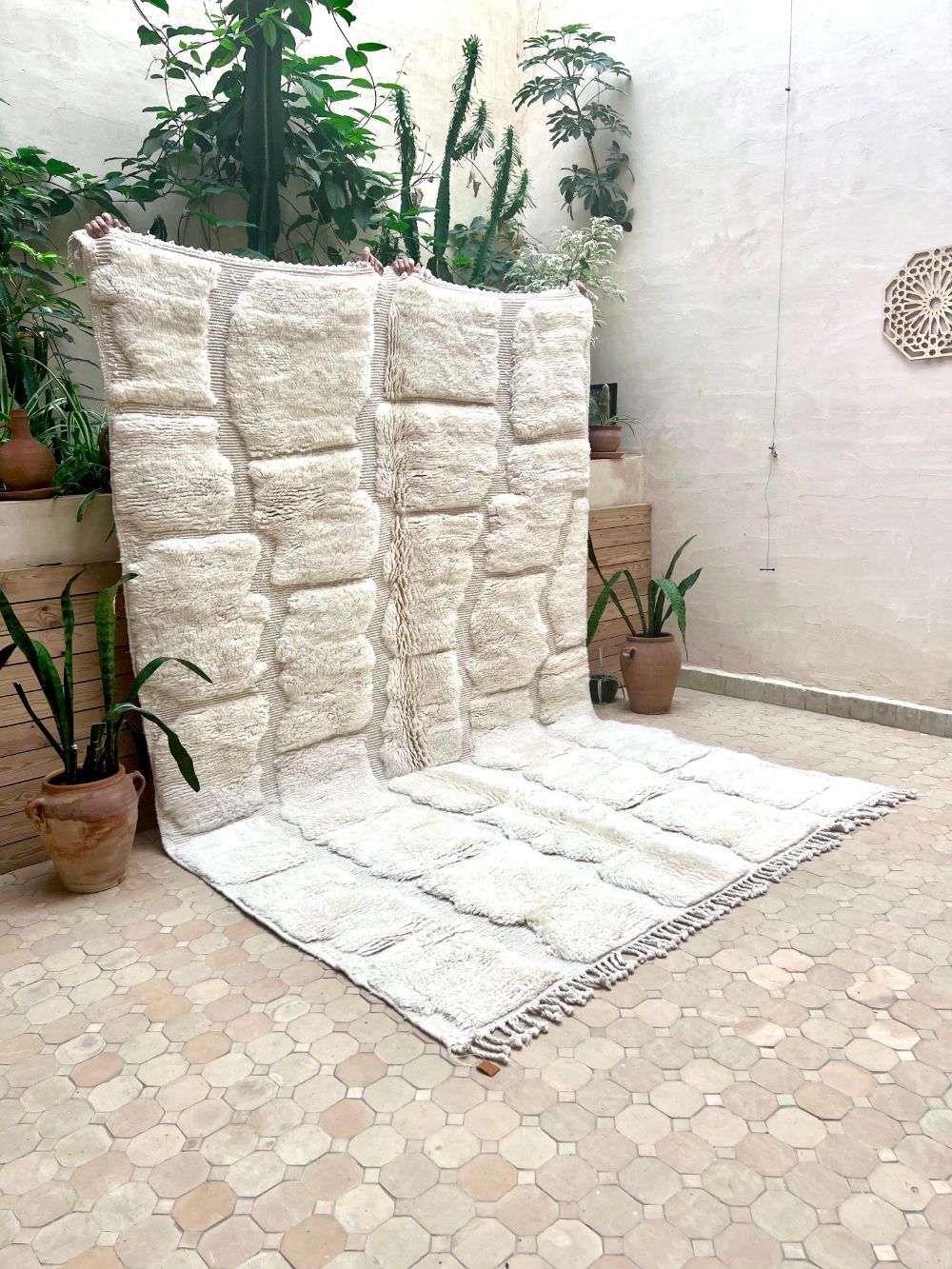 Moroccan Mrirt Rug Polar Bear 310x195cm