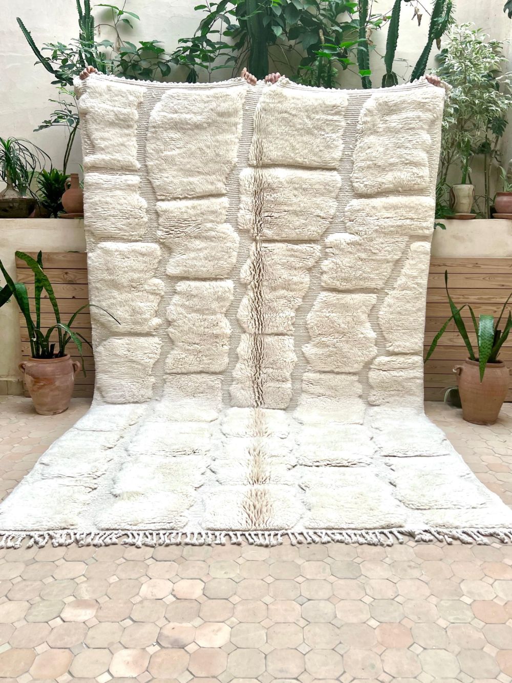 Moroccan Mrirt Rug Polar Bear 310x195cm