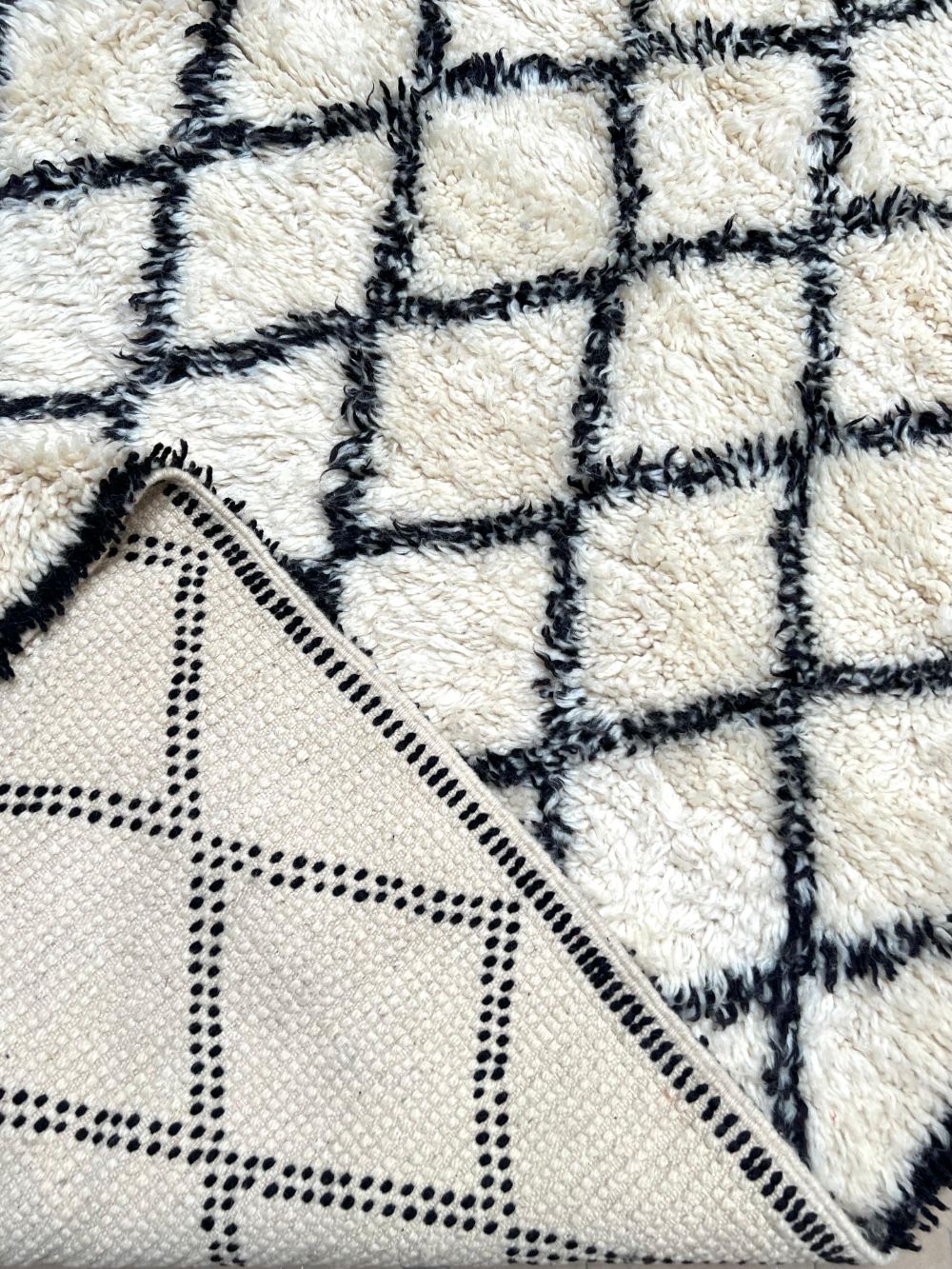 Moroccan Beni Ouarain Rug 360x215cm