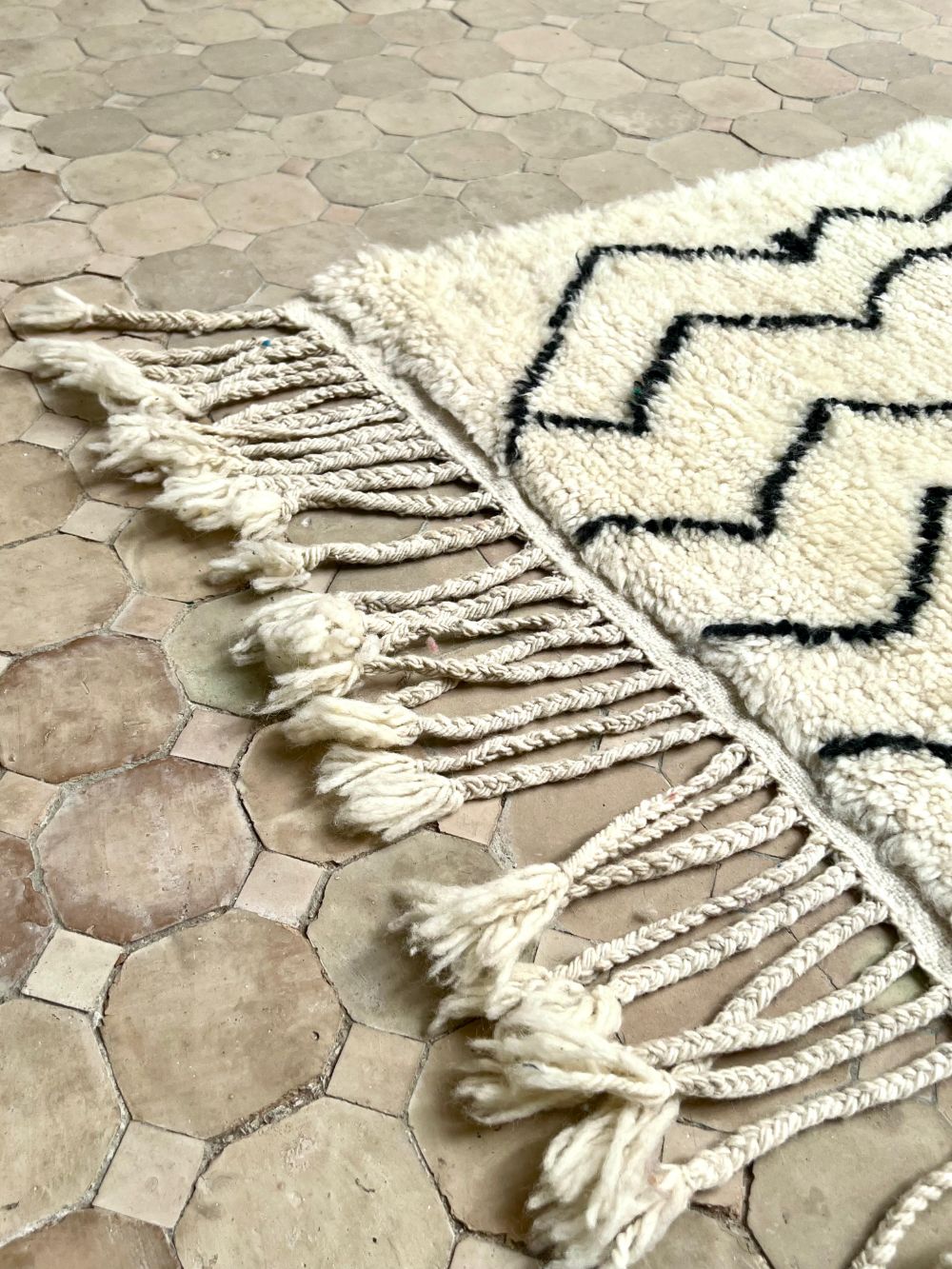 Moroccan Oued Rug 195x165cm