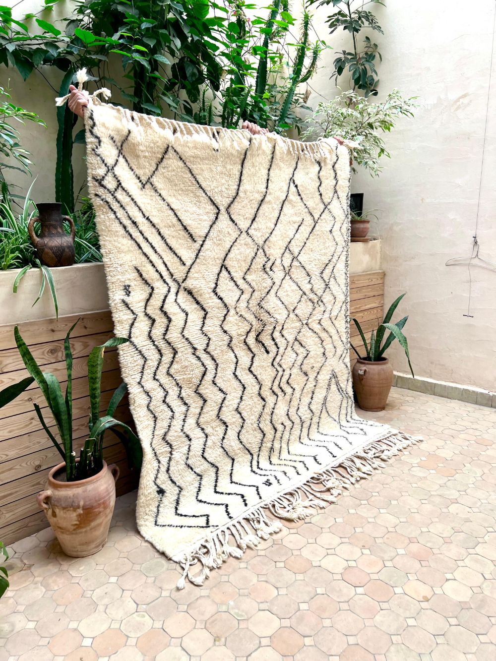 Moroccan Oued Rug 195x165cm