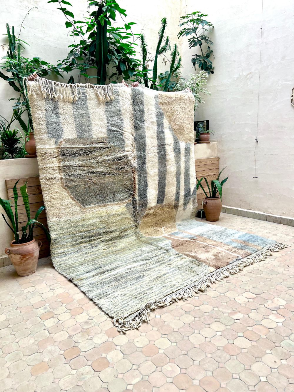 Moroccan Mrirt Rug 305x215cm