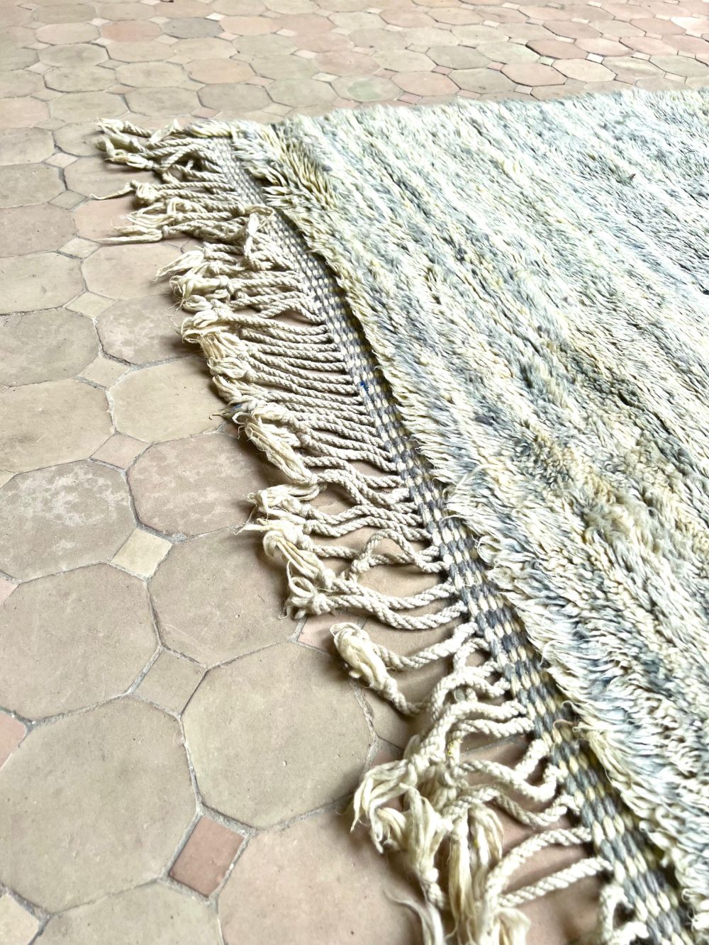 Moroccan Mrirt Rug 305x215cm