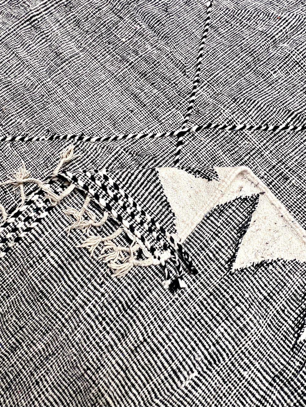 Marokkolainen nukaton matto 400x270cm