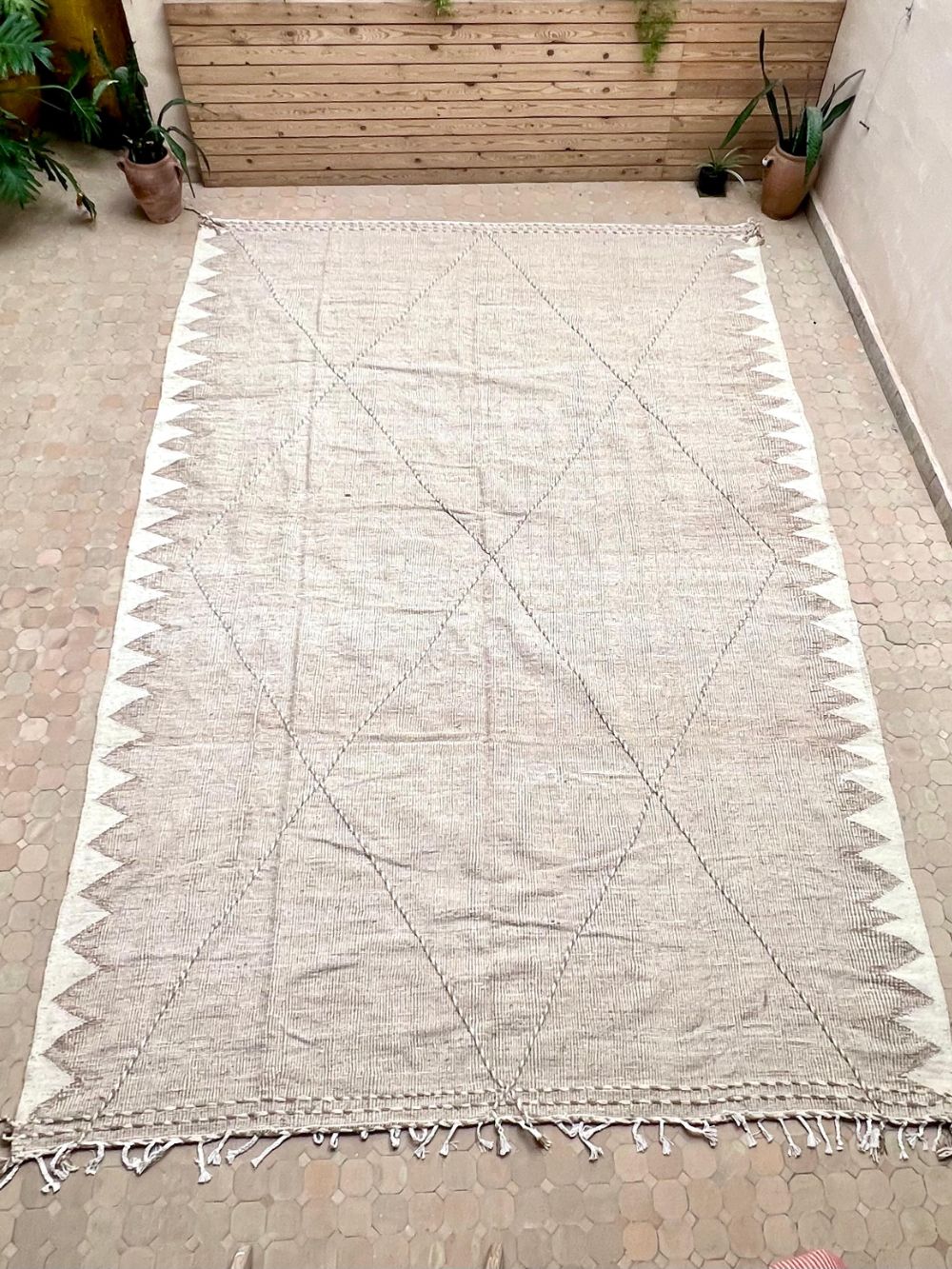 Moroccan Flatweave Rug 425x285cm