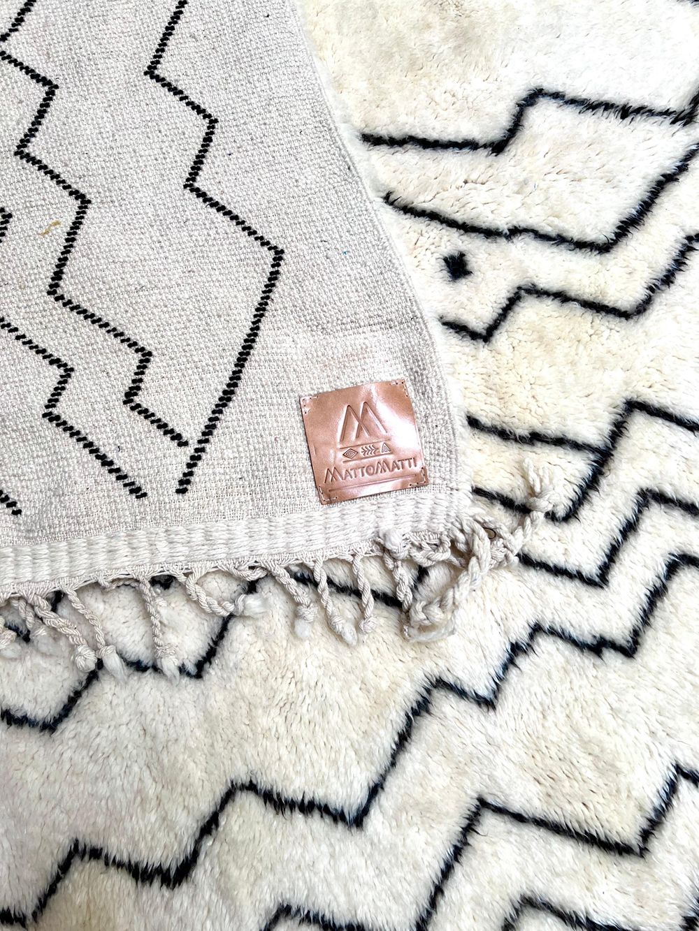 Moroccan Oued Rug 300x210cm