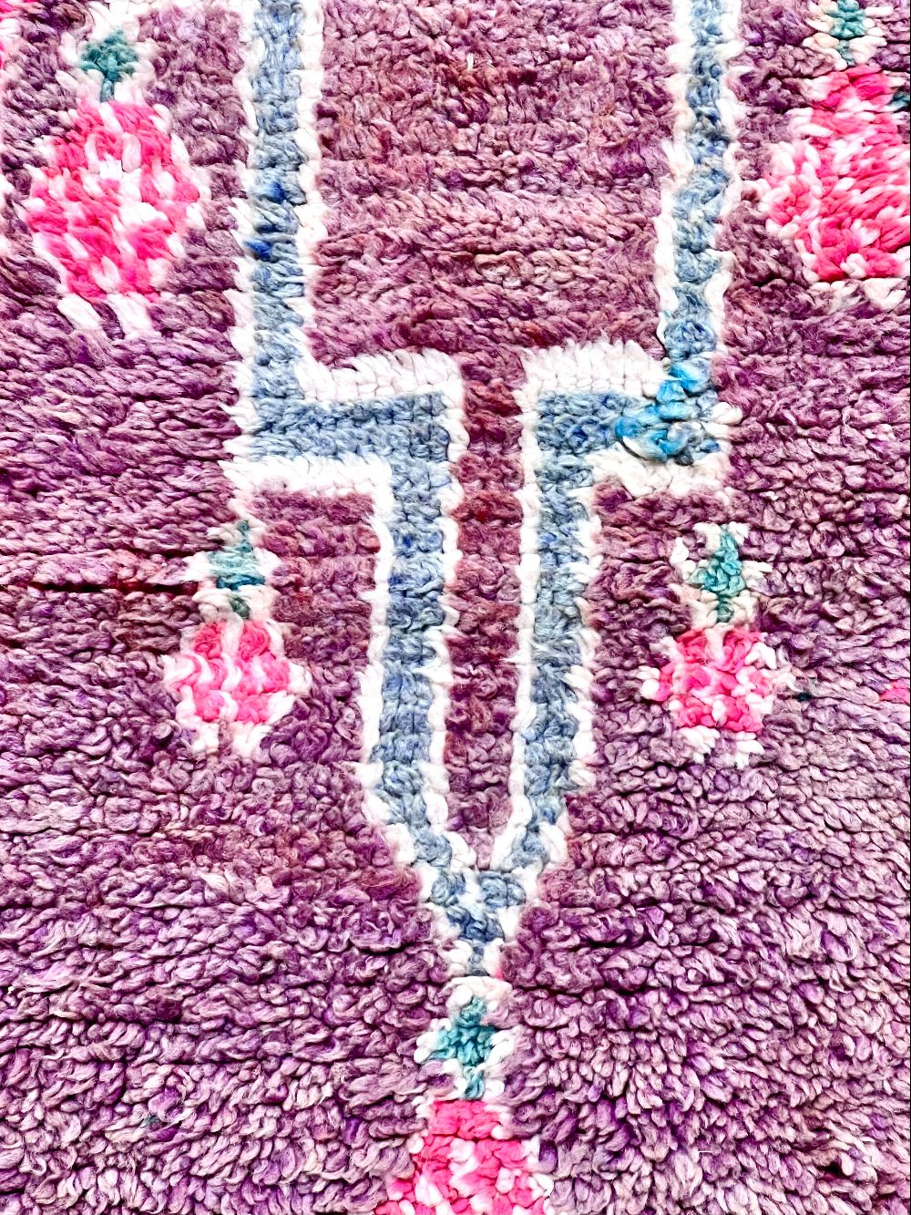 Moroccan Vintage Boujaad Rug 185x70cm