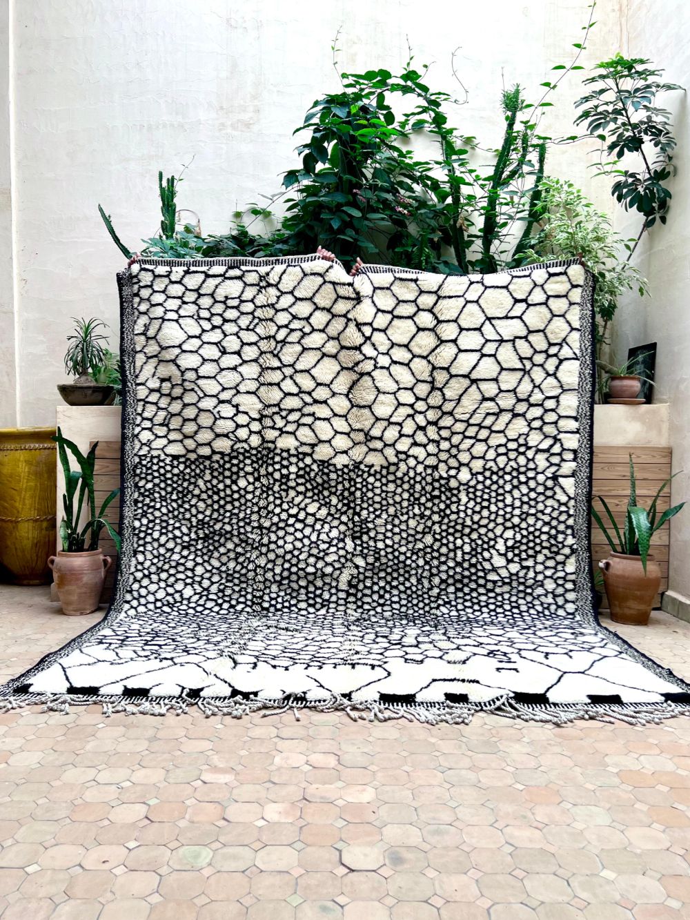 Marokkolainen Mrirt matto 305x250cm