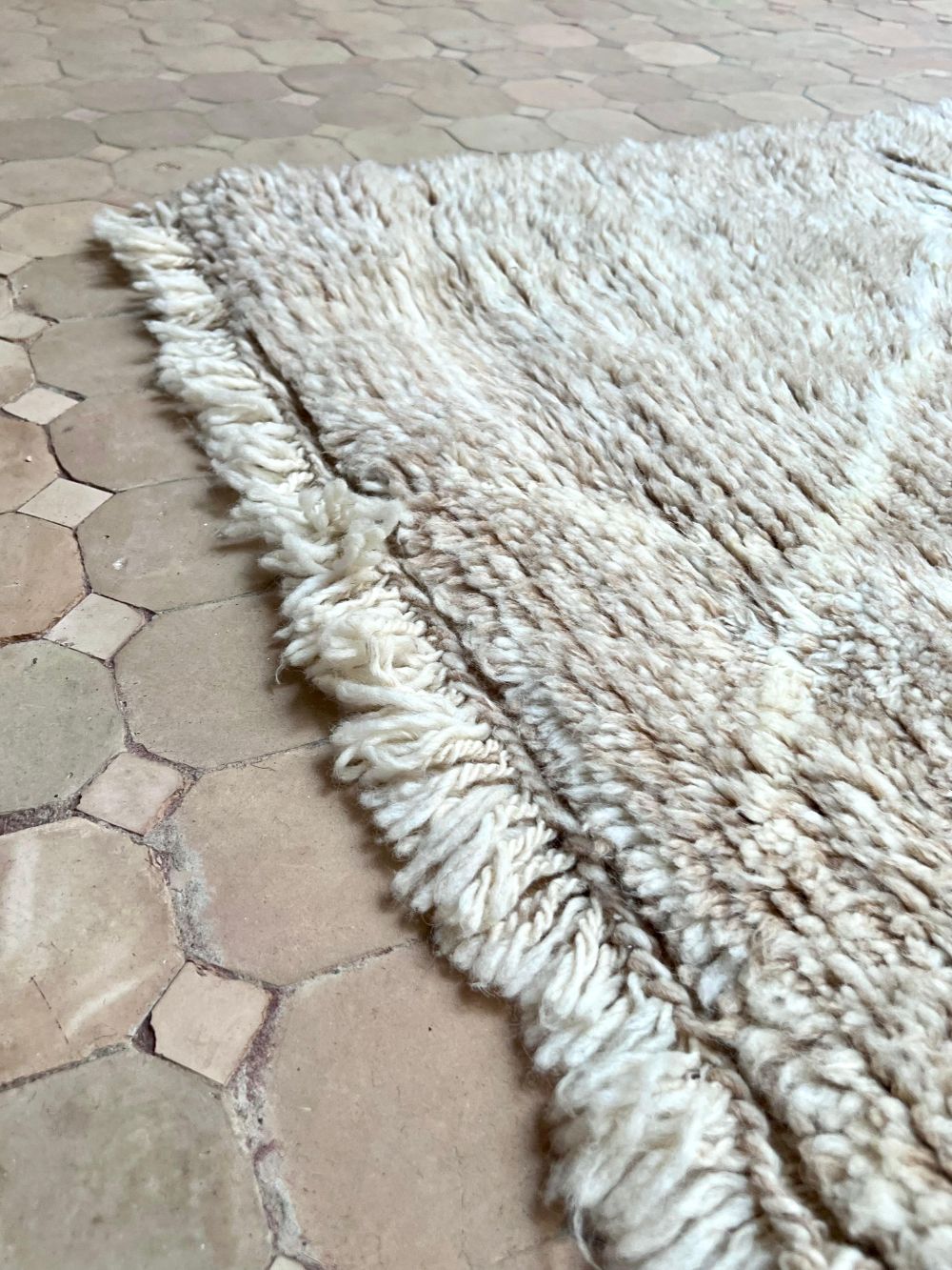Moroccan Grey Bear Rug 300×200cm