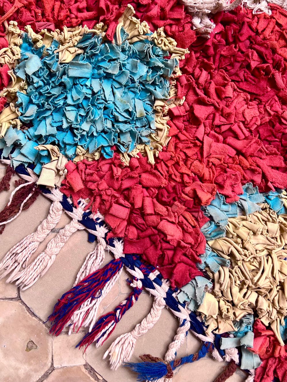 Moroccan Vintage Boucherouite Rug 190x110cm