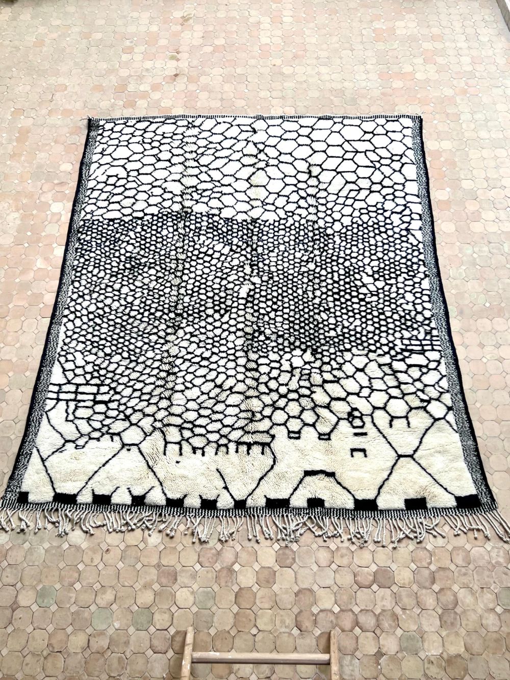 Marokkolainen Mrirt matto 305x250cm