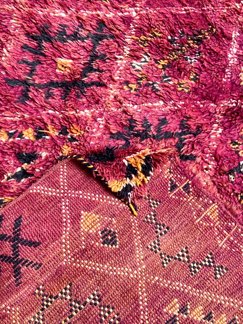 Moroccan Vintage Boujaad Rug 235x175cm