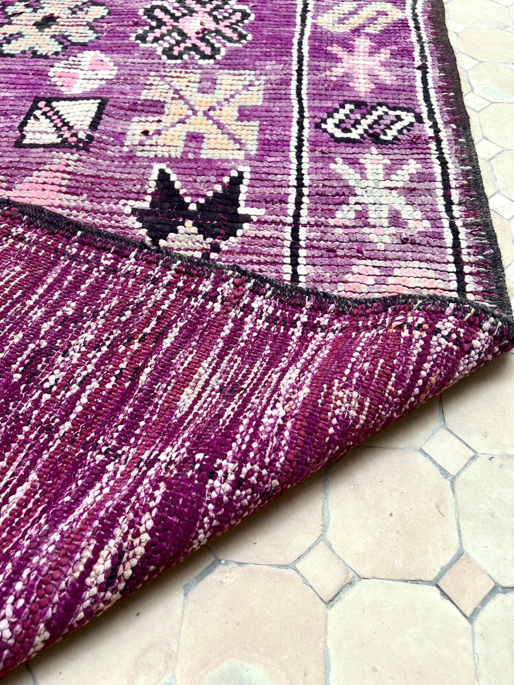 Moroccan Vintage Boujaad Rug 230x160cm