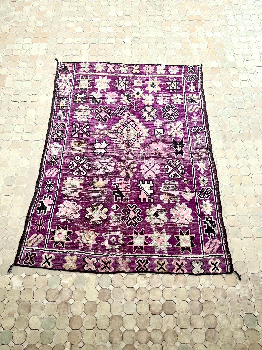 Moroccan Vintage Boujaad Rug 230x160cm