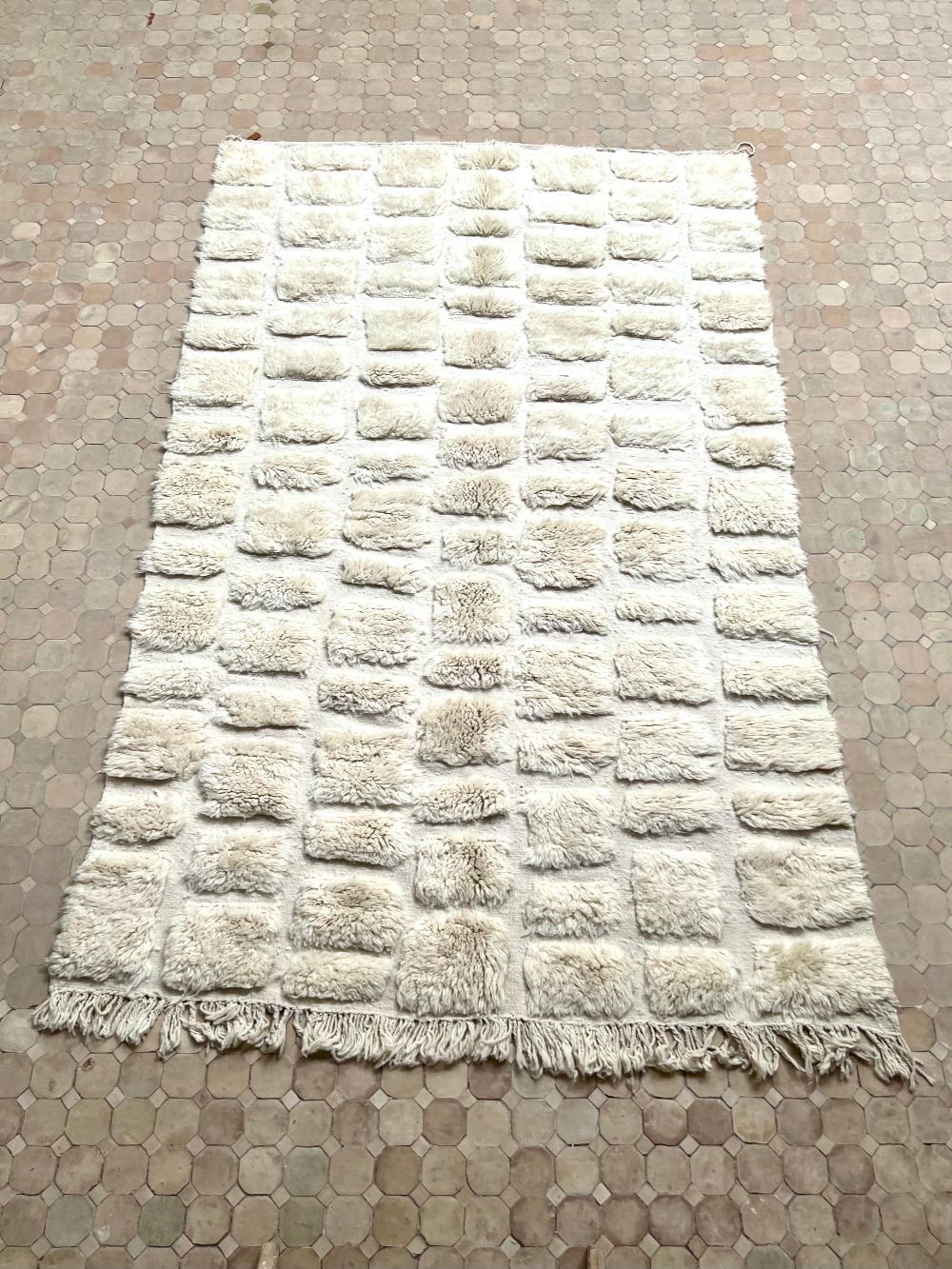 Moroccan Cloud Rug 305x190cm