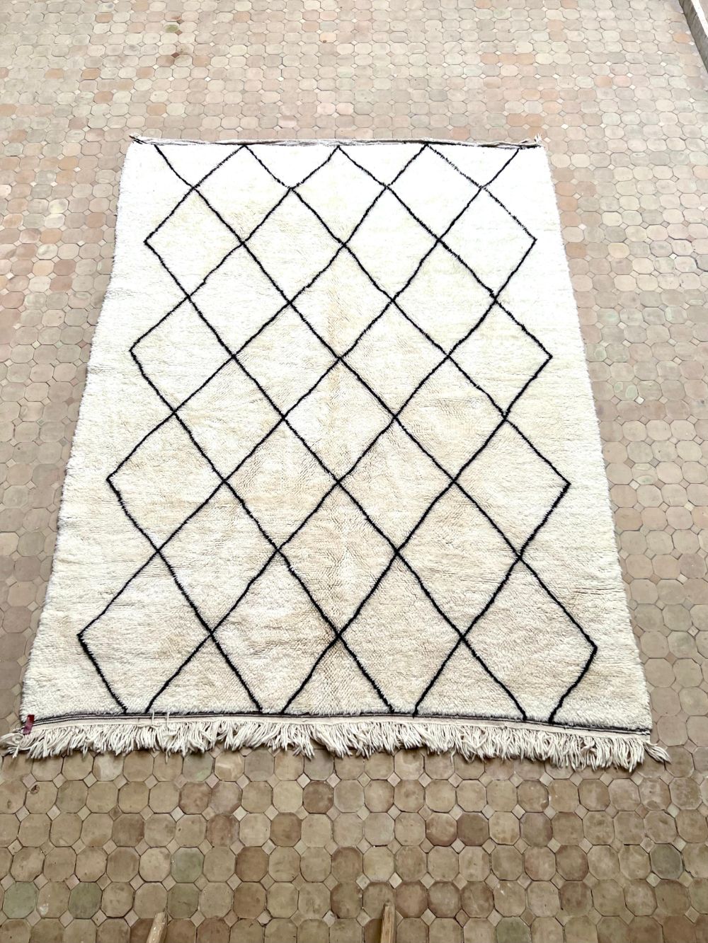 Moroccan Diamond Rug 285x210cm