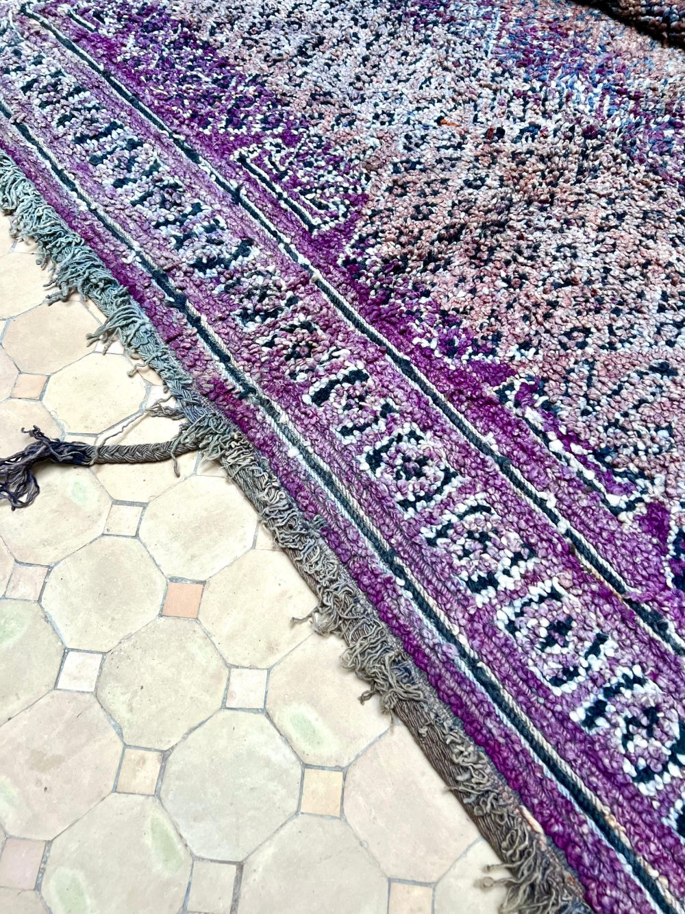 Marokkolainen vintage Zayane matto 280x195cm