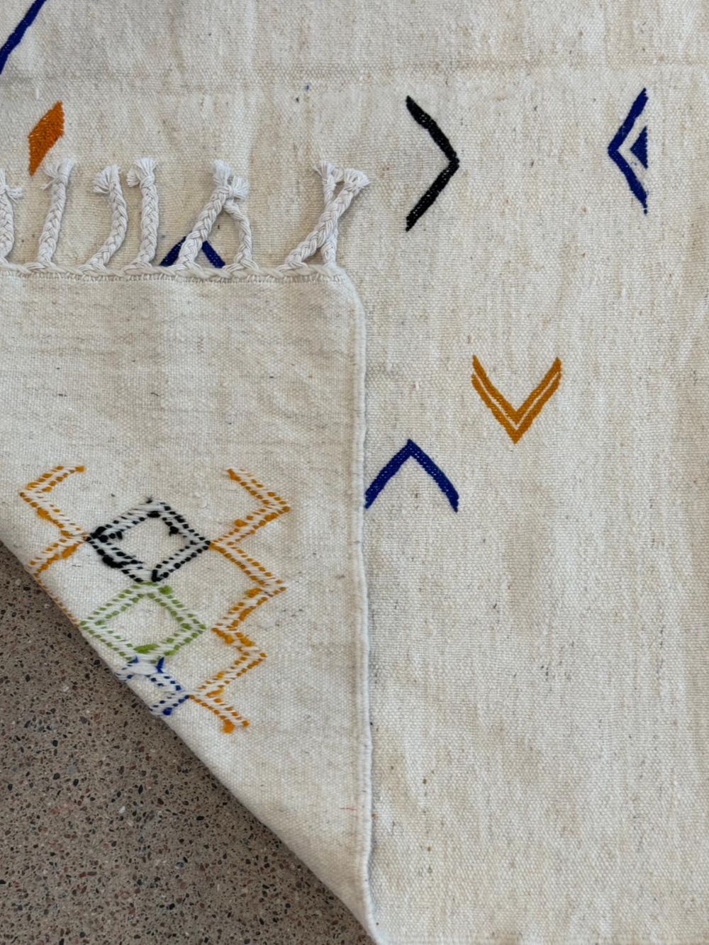 Marokkolainen nukaton matto 220x170cm