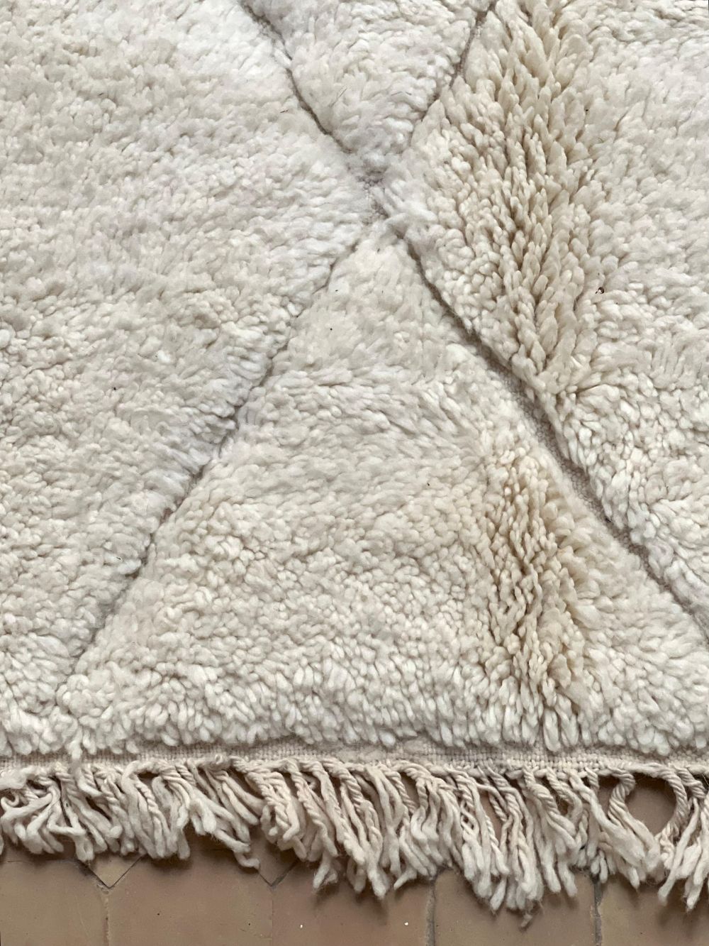 Marokkolainen valkoinen matto 295x195cm