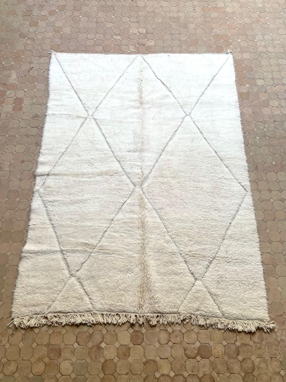 Moroccan All White Rug 275x195cm