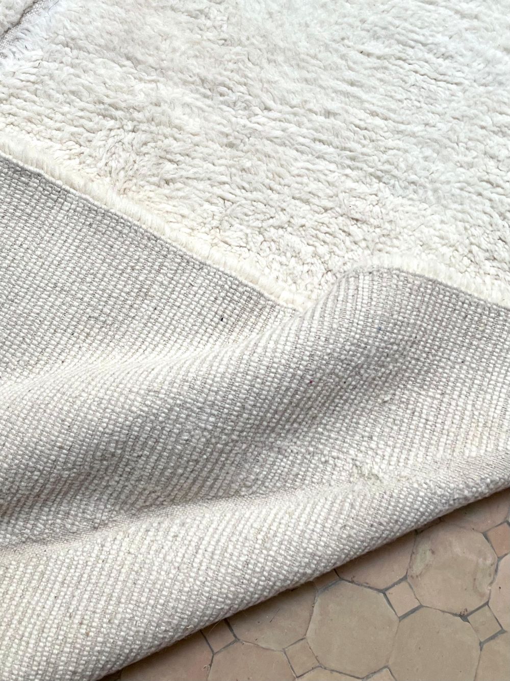 Moroccan All White Rug 285x210cm