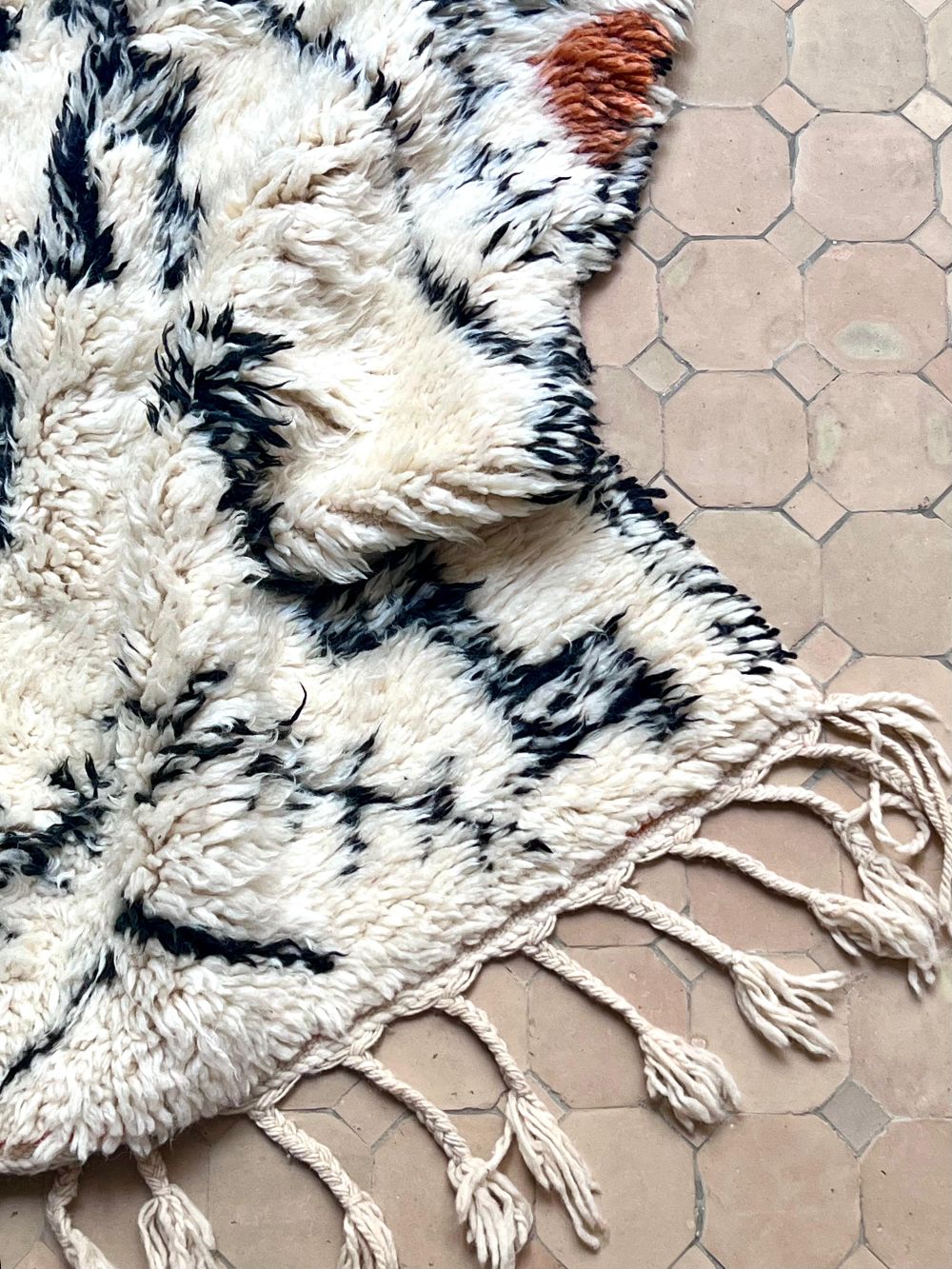 Moroccan Marmoucha Rug 245x150cm