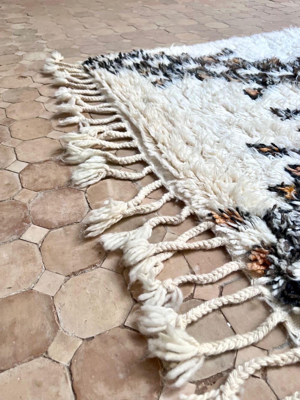 Moroccan Marmoucha Rug 305x200cm