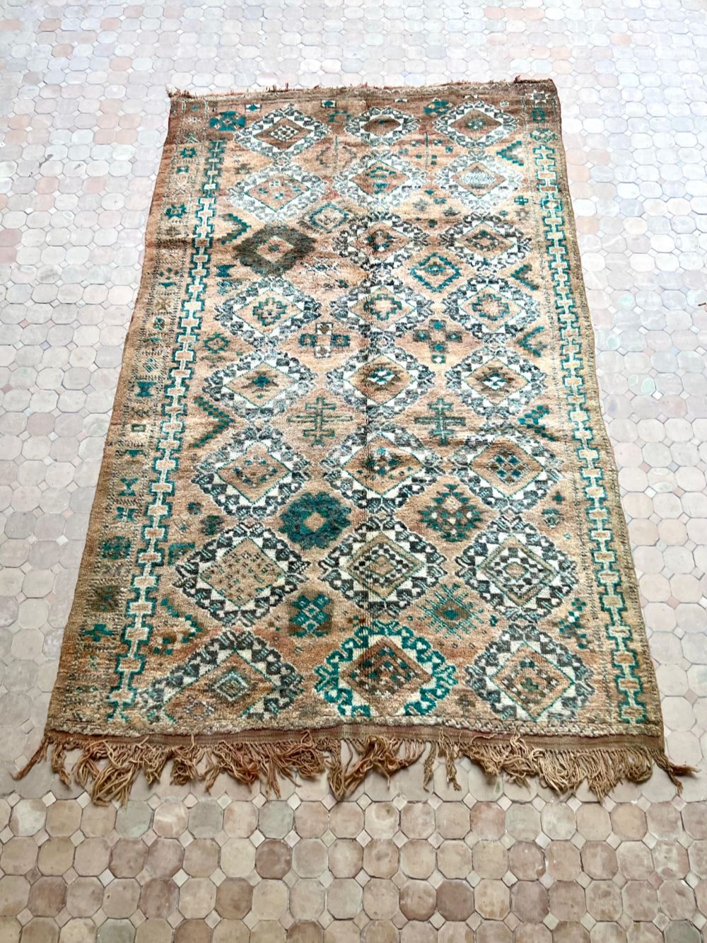 Moroccan Vintage Boujaad Rug 285x175cm