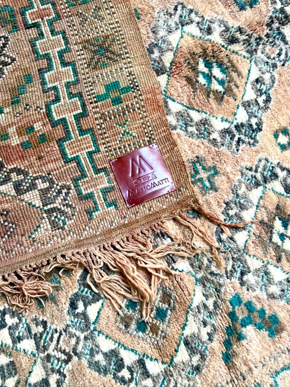 Moroccan Vintage Boujaad Rug 285x175cm